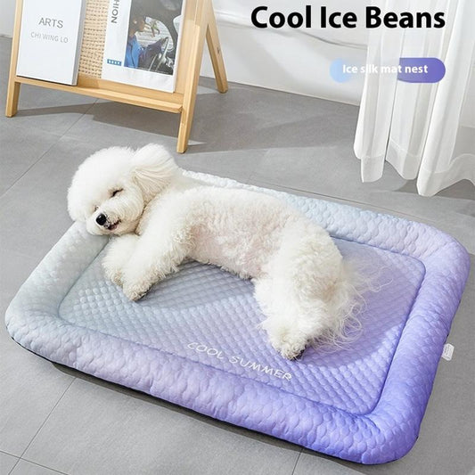 ❄️ Alfombra refrescante para mascotas Pawchill™🇬🇧 para perros y gatos 🐾 Alfombra de seda hielo con refrigeración natural • Transpirable, lavable y suave 🌿 Ideal para pisos, sofás y viajes en auto • Varias tallas • Colores degradados ☀️🐶🐱