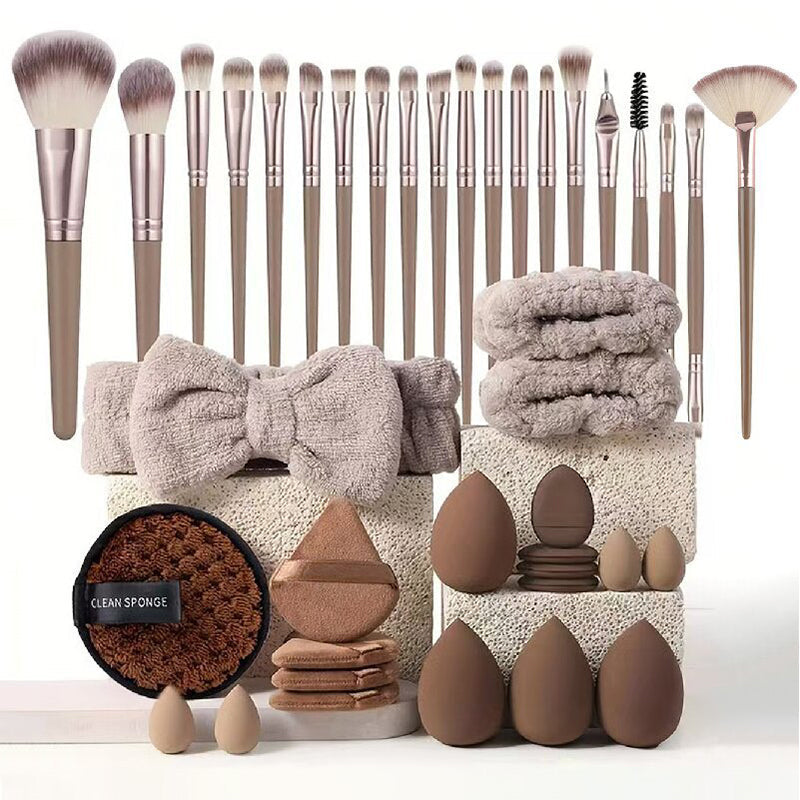 ⏰🔥 ¡50% OFF por Tiempo Limitado! 💄 Set de Brochas y Esponjas de Maquillaje Todo en Uno – Look Profesional Fácil ✨