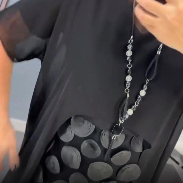 Conjunto de 2 piezas de vestido negro elegante con escote en V y prendas exteriores irregulares para mujer