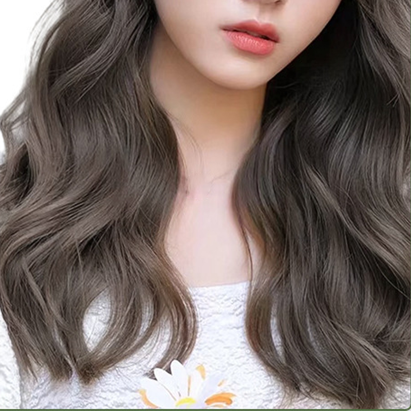 Tinte para el cabello suave, de origen vegetal y de uso rápido