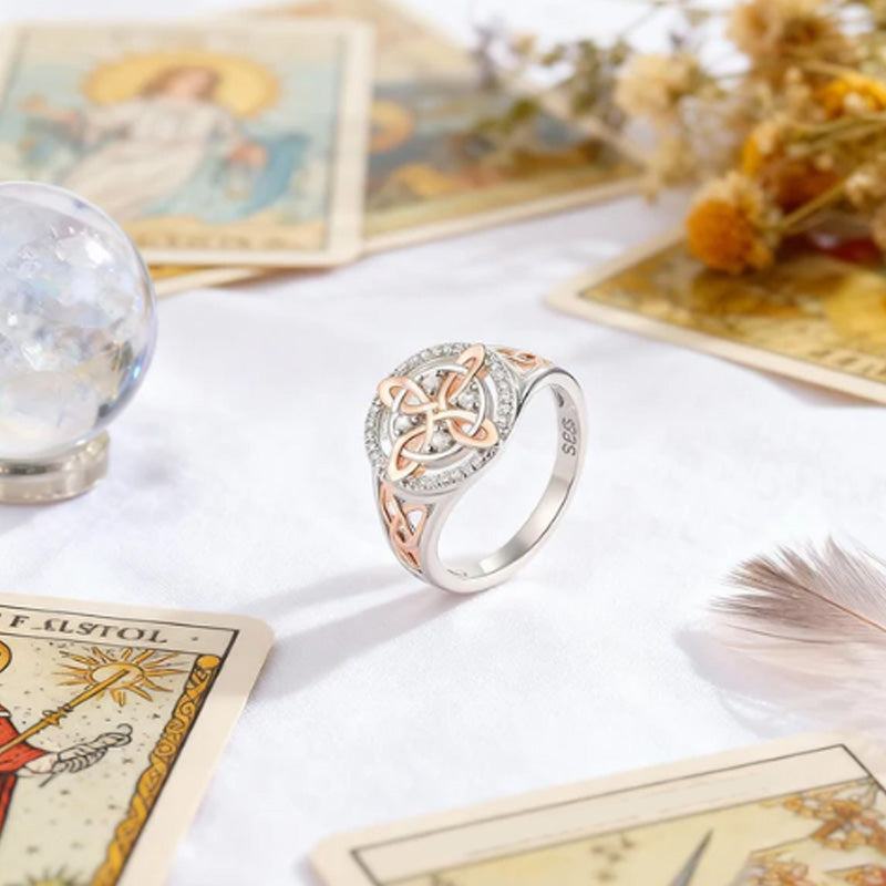 Anillo de Circonia con Nudo Celta Elegante Bicolor