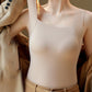 Camiseta de tirantes térmica con cuello en U y sujetador incorporado para mujer