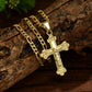 🔥【1° Más Vendido】🔥 ¡50% DE DESCUENTO! ⏰ Collar con colgante de crucifijo tono dorado – Diseño detallado INRI, cadena Figaro ajustable y joya religiosa para el día a día ✝️✨