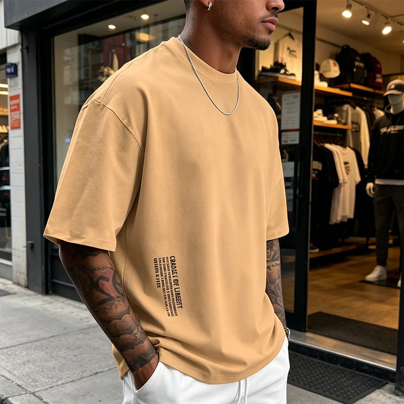 Playera de Manga Corta para Hombre con Ajuste Holgado y Estilo Urbano