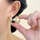 💍Especial Día de las Madres✨ Aretes de Argolla con Perlas de Imitación en Tejido Tipo Canasta – Tono Dorado, Elegancia Clásica 🪀