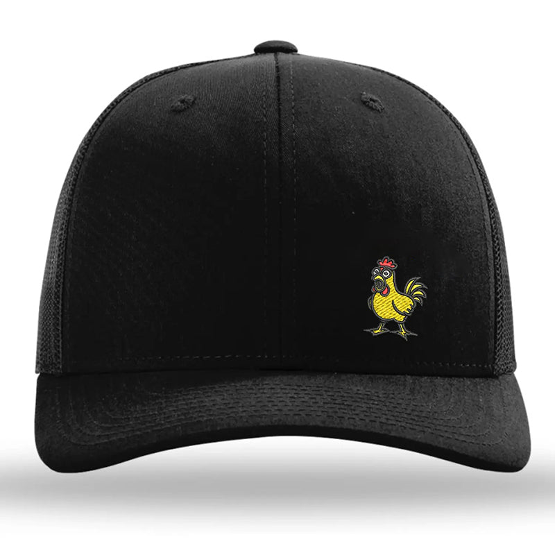 Gorra snapback bordada con un pollo gracioso