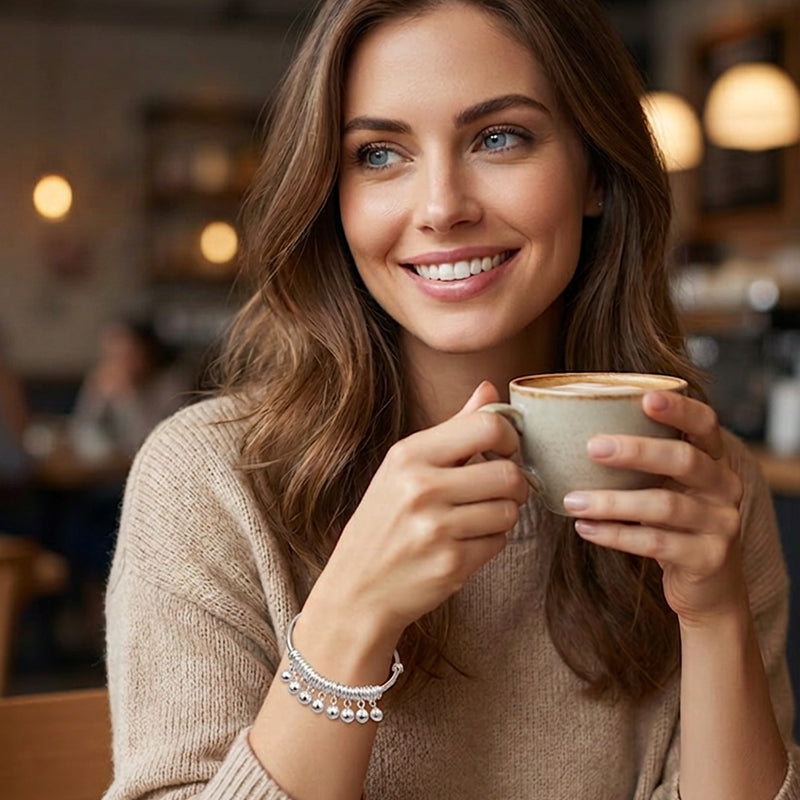 🏆¡ÚBTIMO DÍA DE OFERTA 50% DESCUENTO!🔥 Pulsera Ajustable con Cascabeles y Dijes en Plata
