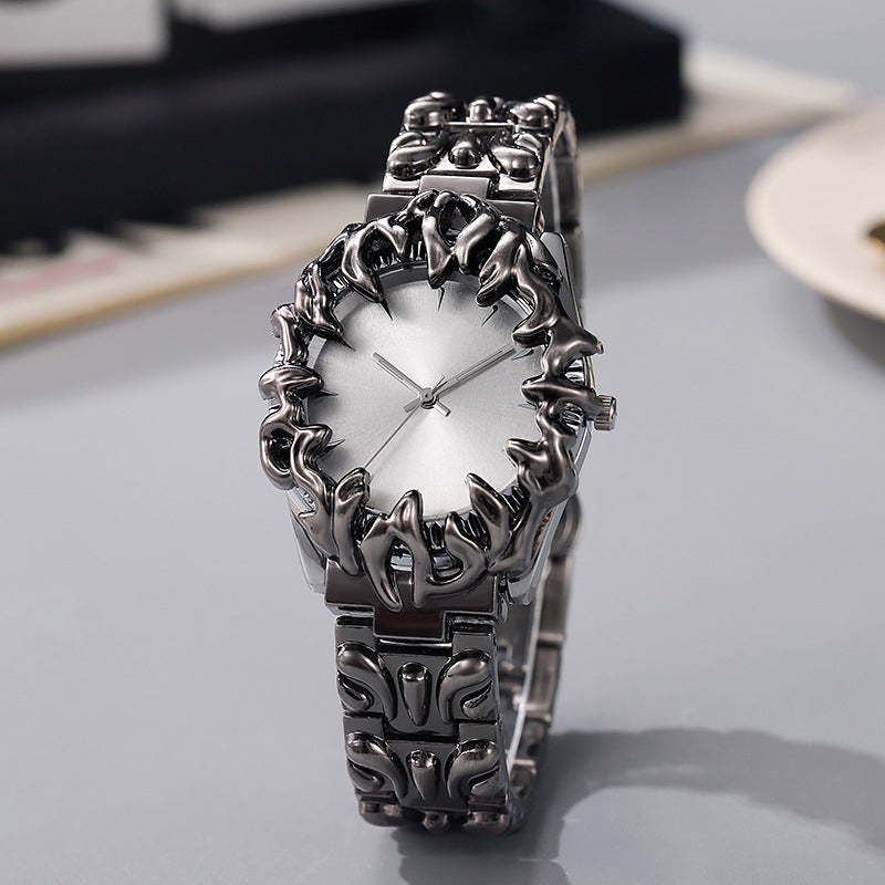 ⌚ LIMITED-TIME 50% OFF! ✨ Creative Claw-Shaped Quartz Watch for Men – Red Dial, Sculptural Bracelet, Statement Style 🔥