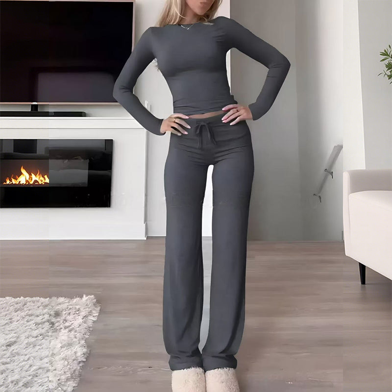 Conjunto de dos piezas de mujer: camiseta y pantalones informales
