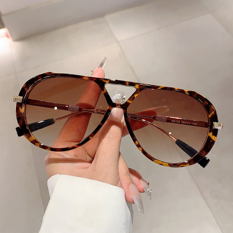 Retro Leopard Print Frame Sunglasses