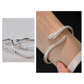 🎉 ¡TIEMPO LIMITADO 50% OFF! 🐍 Pulsera Brazalete Vintage de Serpiente – Brazalete Abierto Ajustable con Detalles de Escamas Texturizadas y Ojos Verdes ✨