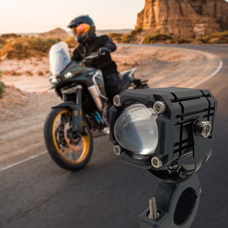 Focos LED Universales para Motocicleta