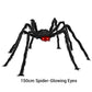 Araña peluda con gran telaraña para decoración de Halloween al aire libre