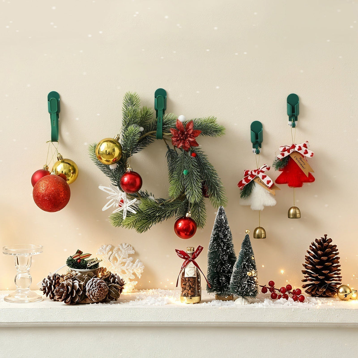 🎄 ¡50% DE DESCUENTO POR TIEMPO LIMITADO! 🎁 Sujetadores de Silicón y Ganchos Sin Rastro para Coronas Navideñas – Kit Reutilizable para Colgar Decoración sin Daños ✨