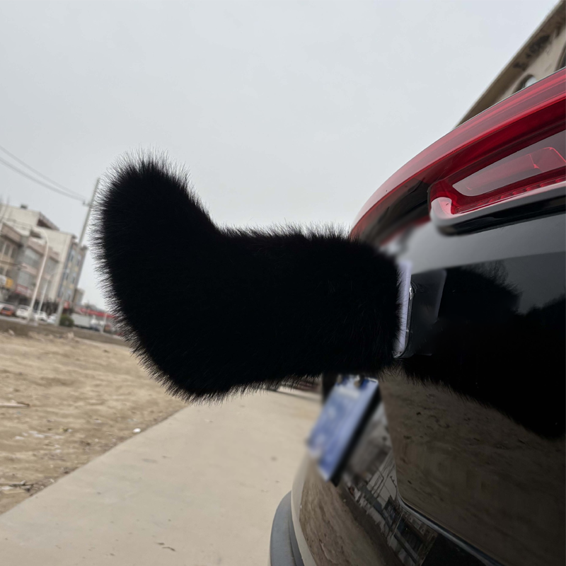 Cola de Peluche Eléctrica con Control Remoto para Coche