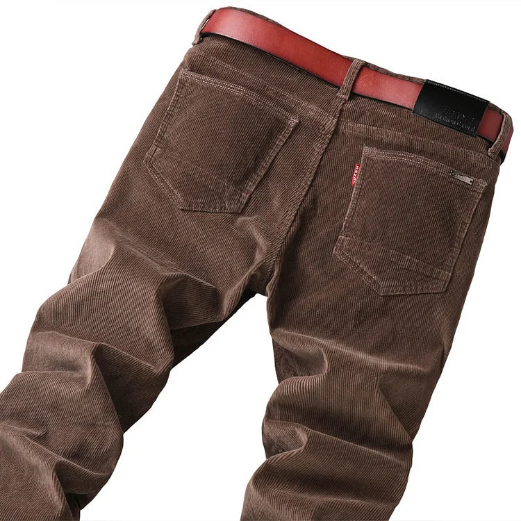 🔥50% de descuento en Black Friday💥Pantalón de pana de ajuste clásico para hombres