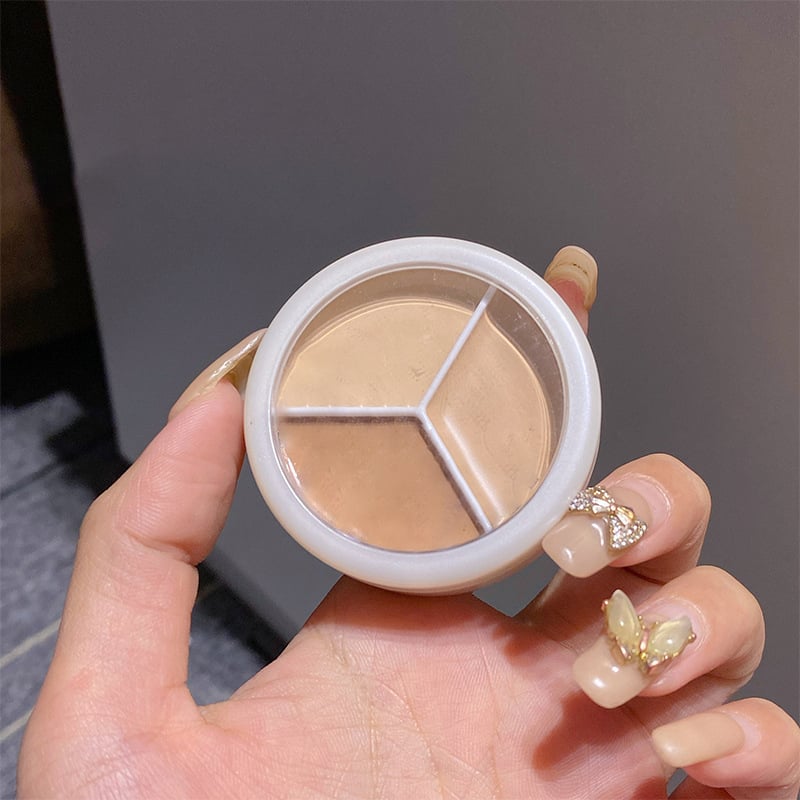 Paleta de correctores tricolor para cubrir cicatrices de acné y ojeras