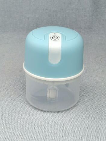 🔥Regalo Para su Cocina🔥Picadora de ajos eléctrica recargable por USB