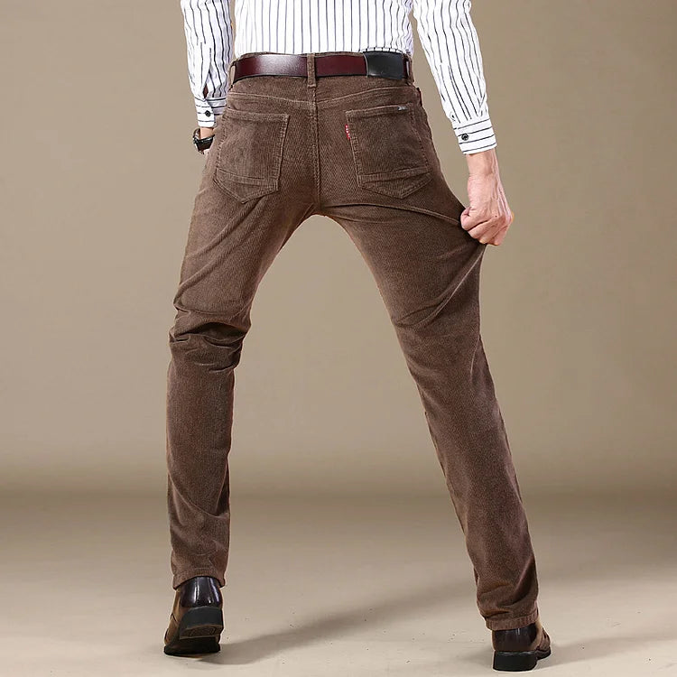 🔥50% de descuento en Black Friday💥Pantalón de pana de ajuste clásico para hombres