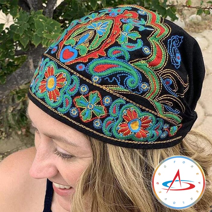 Regalo Perfecto-Gorras con Pañuelo Bordado