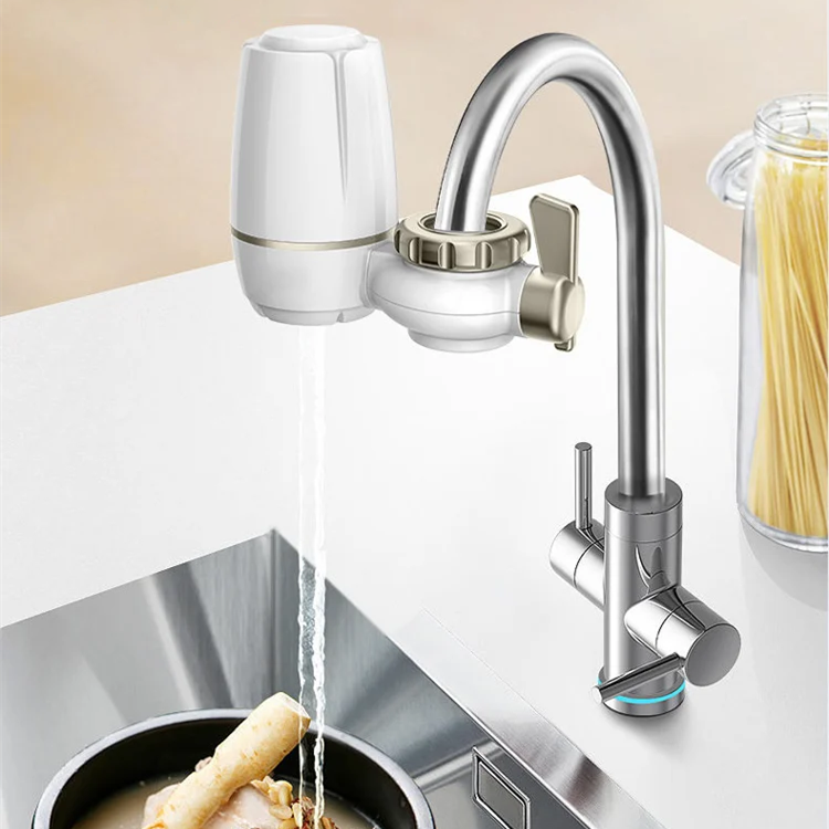 Para la salud de tu familia* Purificador de agua para grifo radiante con filtración de cinco capas